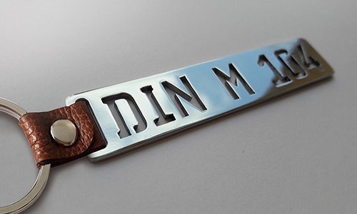 gallery_keychain-license-plate-milled-10