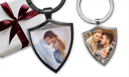 Personalized family keychain in shield shape with photo of your girlfriend