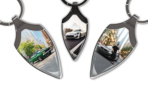 Narrow sheild keychain with car photo