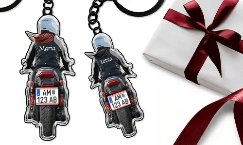 Personalised motorcycle keychain with name and license plate - wonderful gift for yourself