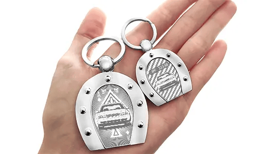 Llavero herradura con grabado