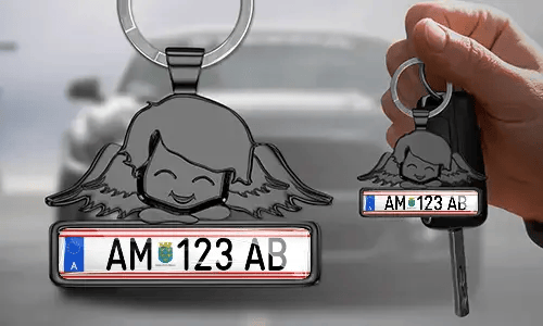 gallery-keychain-angel-with-license-plate-coated-3