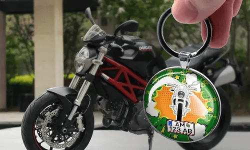 gallery-keychain-comic-round-2