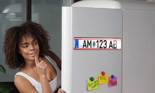 KFZ sticker-magnet on the refrigerator