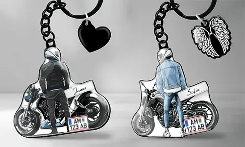 gallery-personalised-keychain-motorcycle-with-name-2