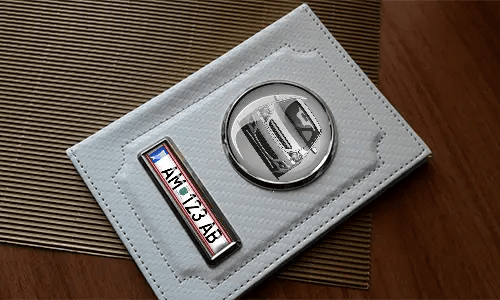 gallery-photo-car-documents-holder-white-carbon-4