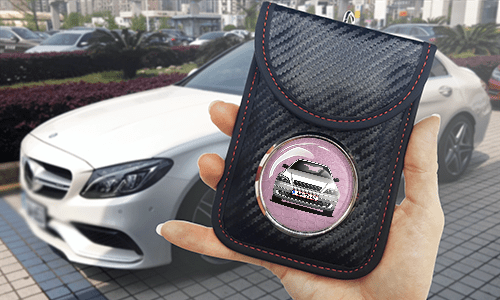 gallery-photo-car-keycover-RFID-protection-3