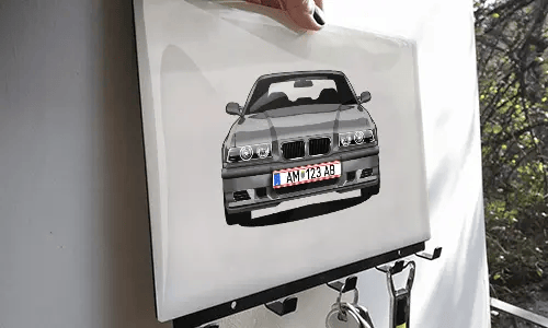 schlüsselbrett personalisiert mit Autosiouette auf weißem Hintergrund in der Hand individuelles Schlüsselbrett