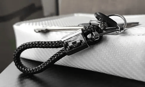 schlüsselanhänger schlaufe mit dem Carbon Hintergrund schlüsselanhänger motiv