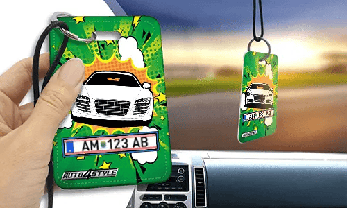 Innenspiegel anhänger mit Auto Weiß in der Hand anhänger für rückspiegel auto