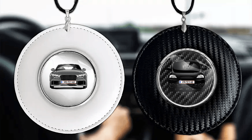 Car mirror chain with photo